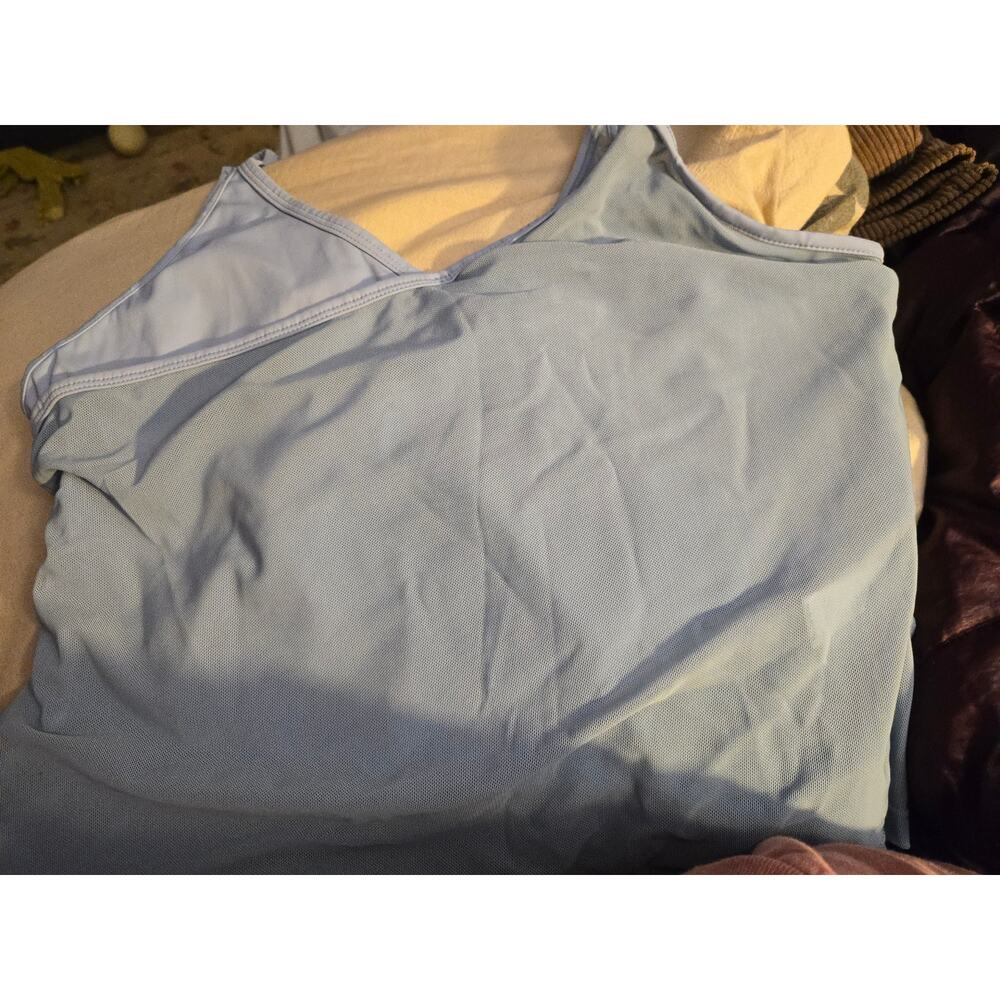 Sz Lg HALARA Light Blue V-Neck Contrast Overlay Mesh Casual Cami Top - Picture 3 of 4